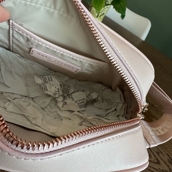 NWT! NEW! Marc Jacobs The Flash Camera Crossbody Bag - Pink Rose Gold - Picture 9 of 10
